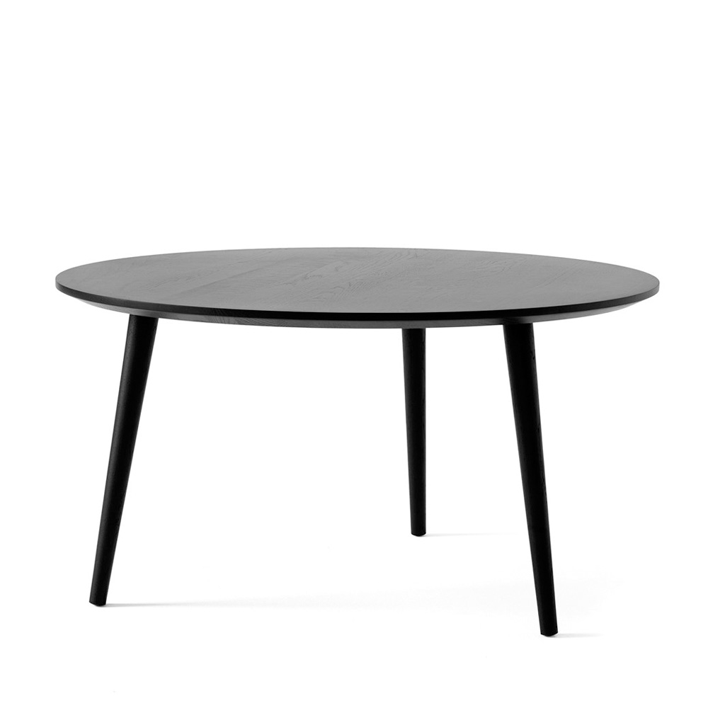 &Tradition In Between sohvapöytä SK15 Black lacquered oak