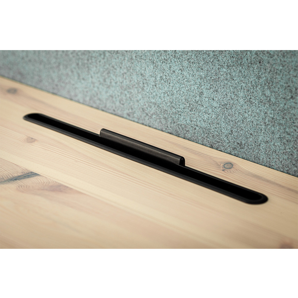 Bejot Treehouse 1SG2 puhelinkoppi istuimella - Image 22