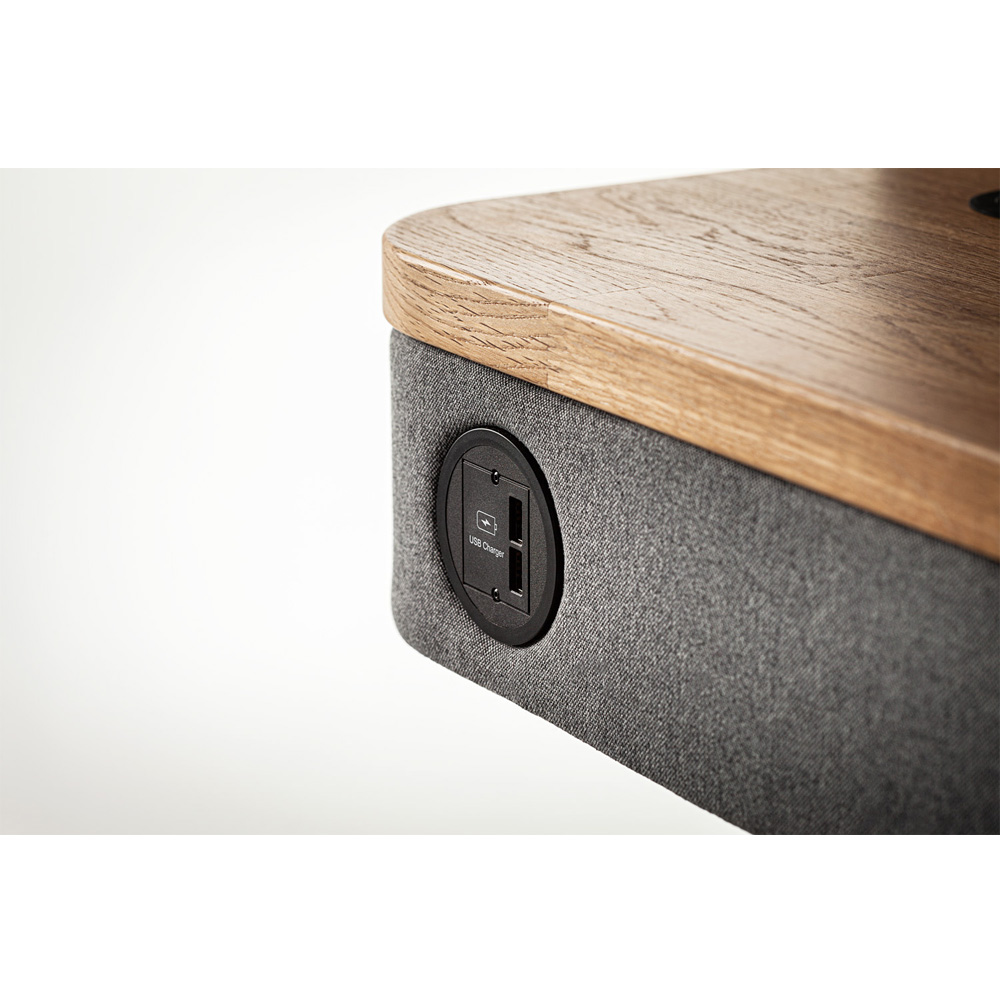 Bejot Treehouse 1SG2 puhelinkoppi istuimella - Image 18