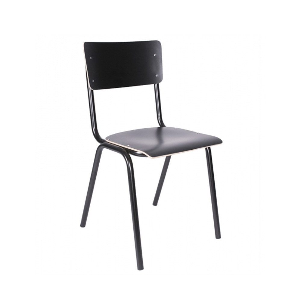 Q-Furnisher Sally tuoli